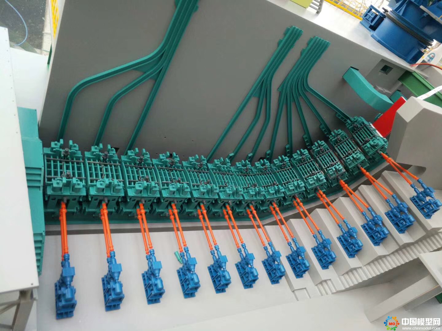 樓盤(pán)沙盤(pán)模型制作、別墅沙盤(pán)模型制作、城市規(guī)劃沙盤(pán)制作、建筑模型設(shè)計(jì)制作、工業(yè)模型設(shè)計(jì)制作、數(shù)字多媒體沙盤(pán)制作