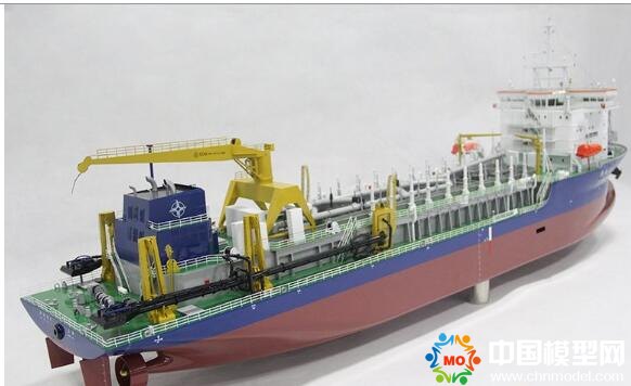 自航耙吸挖泥船“新?；?”模型