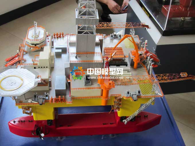 海洋鉆井平臺(tái)模型
