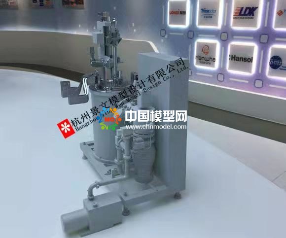 全自動(dòng)藍(lán)寶石晶體生長(zhǎng)爐模型