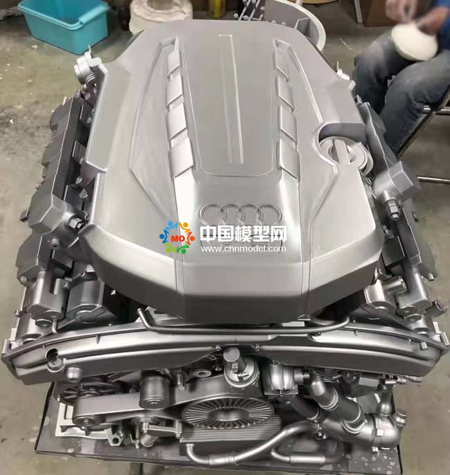 奧迪V8發(fā)動機(jī)模型