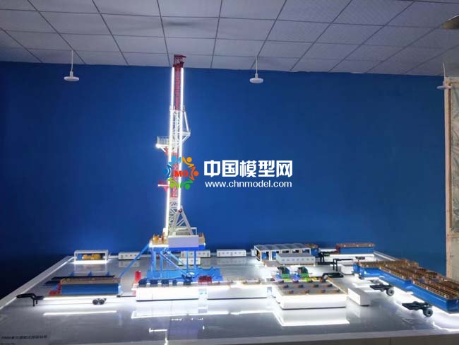 自動(dòng)化鉆機(jī)模型