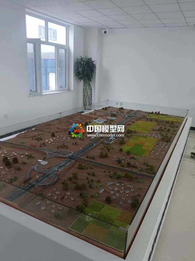 G30連霍高速公路星星峽至哈密段改擴(kuò)建工程XHGJ-6標(biāo)段沙盤(pán)模型
