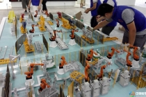 汽車產(chǎn)線沙盤模型?，奇瑞捷豹路虎總體模型?，寧波萬(wàn)華展示模型